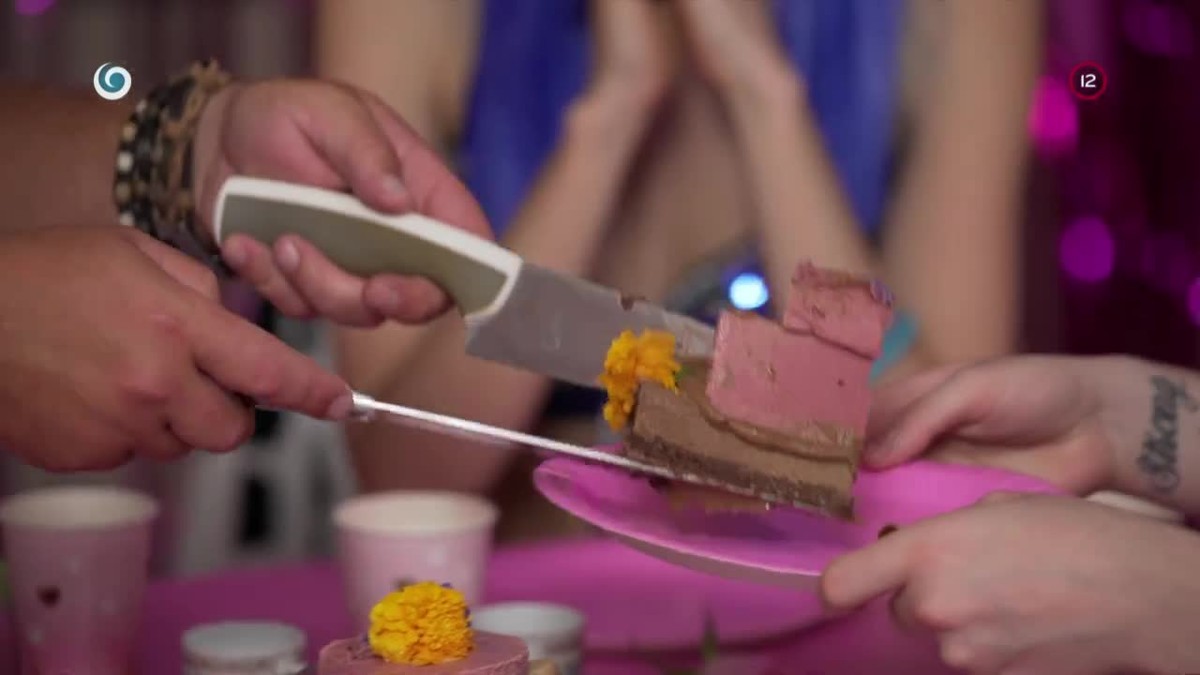 Bez servítky | Bez servítky | Videoportál - najlepšie seriály a relácie TV  JOJ