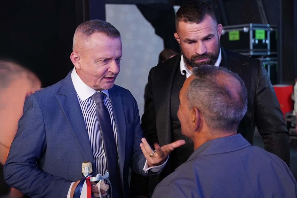 Exkluzívne video zo zákulisia: ČO povedal Vilo Rozboril Adamovi Cibuľovi, keď sa vypli kamery?