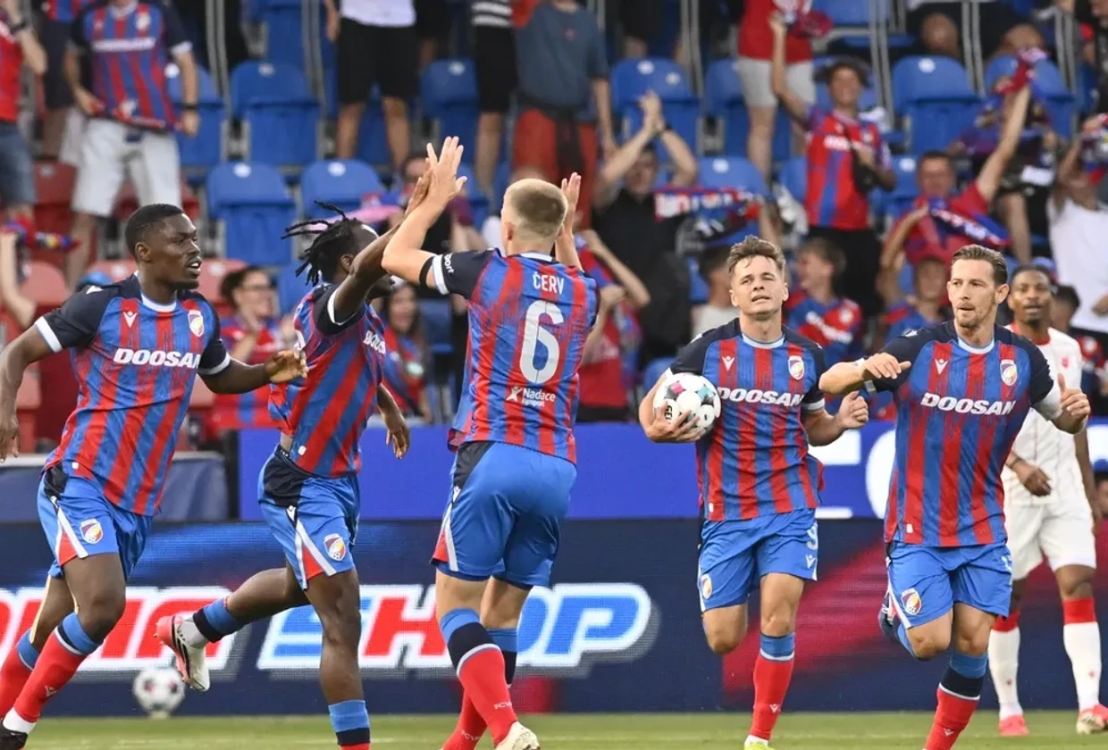 Slováci boli v hlavnej úlohe! Plzeň po šialenom obrate rozdrvila Crvenu Zvezdu a postupuje do Európskej ligy