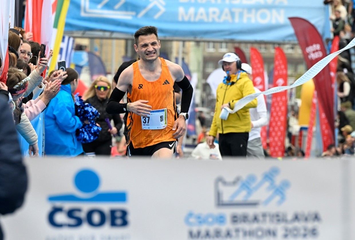 ČSOB maratón premiérovo vyhral Hladík. Ženám kraľovala Bodnárová