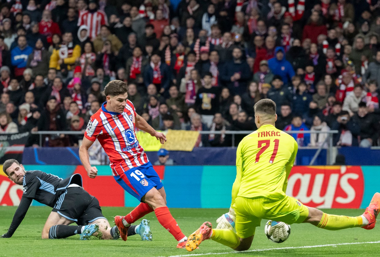 Álvarez pod paľbou fanúšikov Atlética! Pískali na neho, Hancko odohral celý zápas