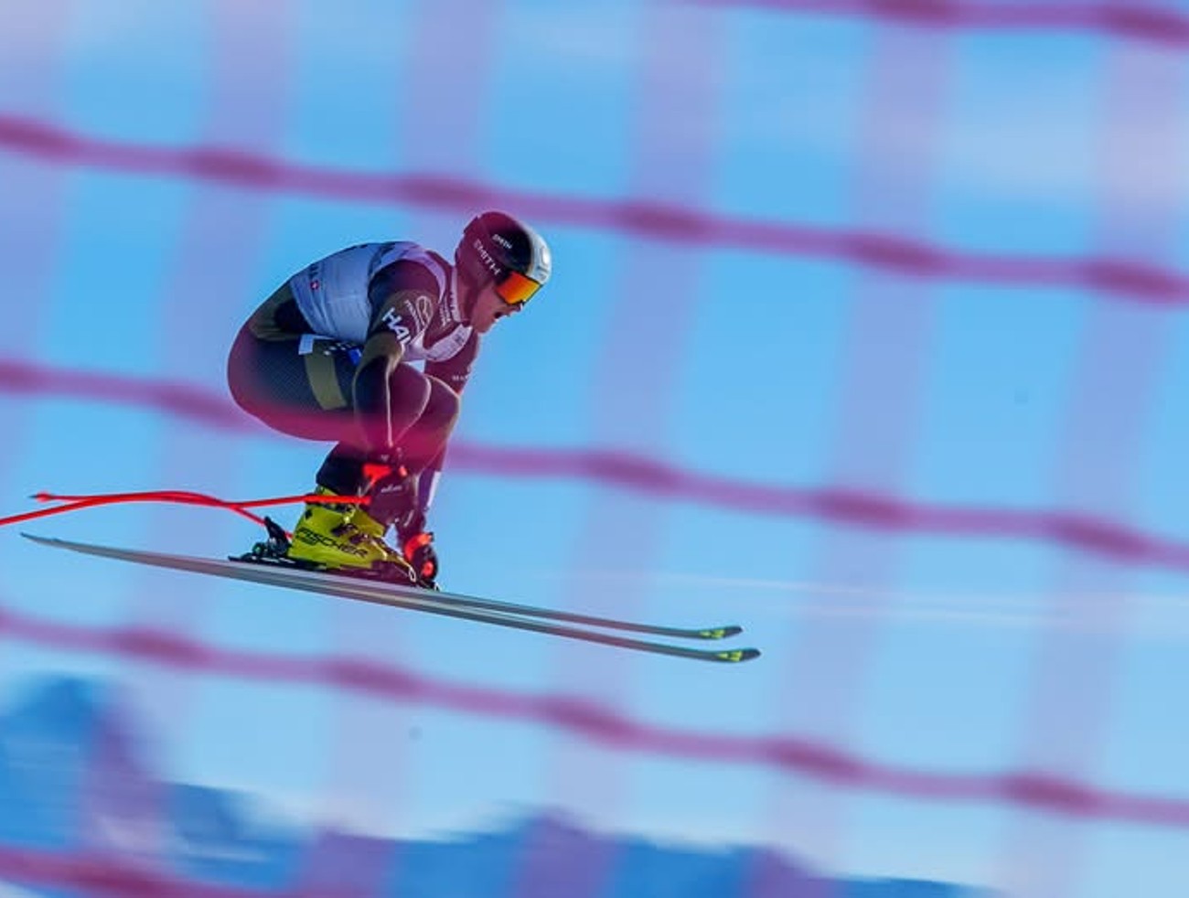 Zjazdár Lehto leží po páde na JIS