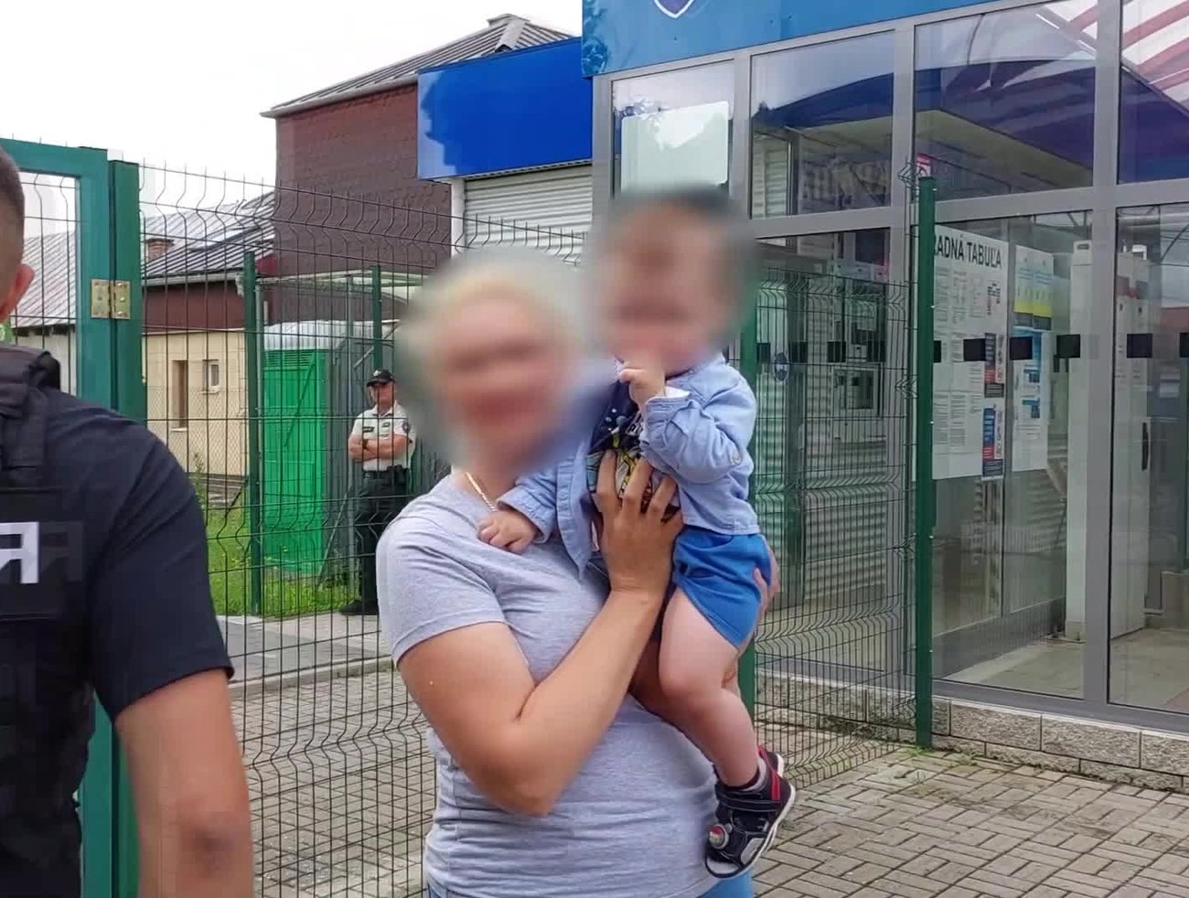 Chcel kúpiť 11-mesačné dieťa: Muža zadržali na hraniciach, súd ho poslal na 10 rokov do väzenia