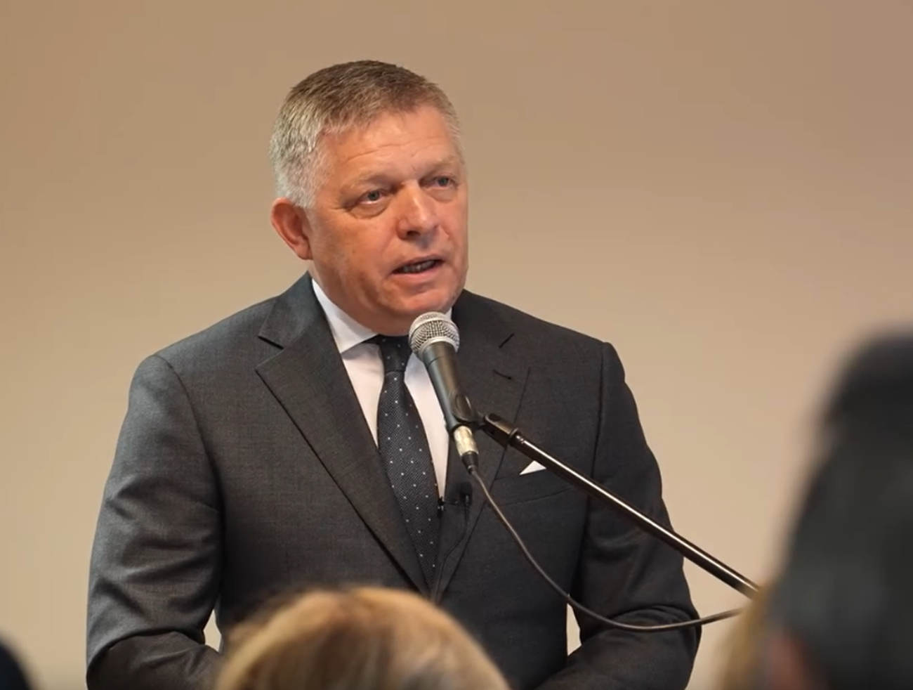 Fico reaguje na Pavla: Ja uprednostňujem mier