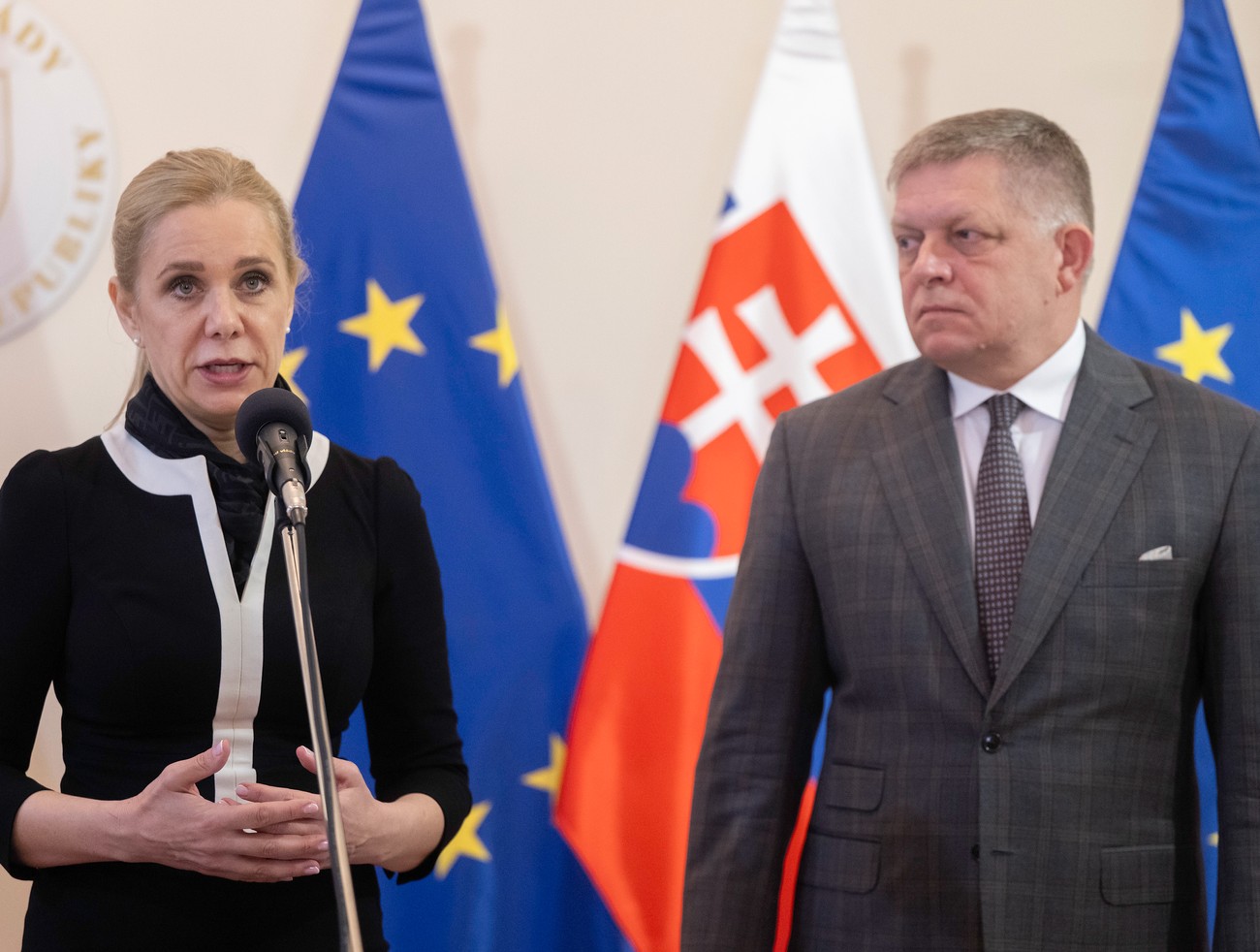 Fico pritvrdil voči Sakovej: Ak bude „torpédovať“ jadrový projekt, využije svoje právomoci