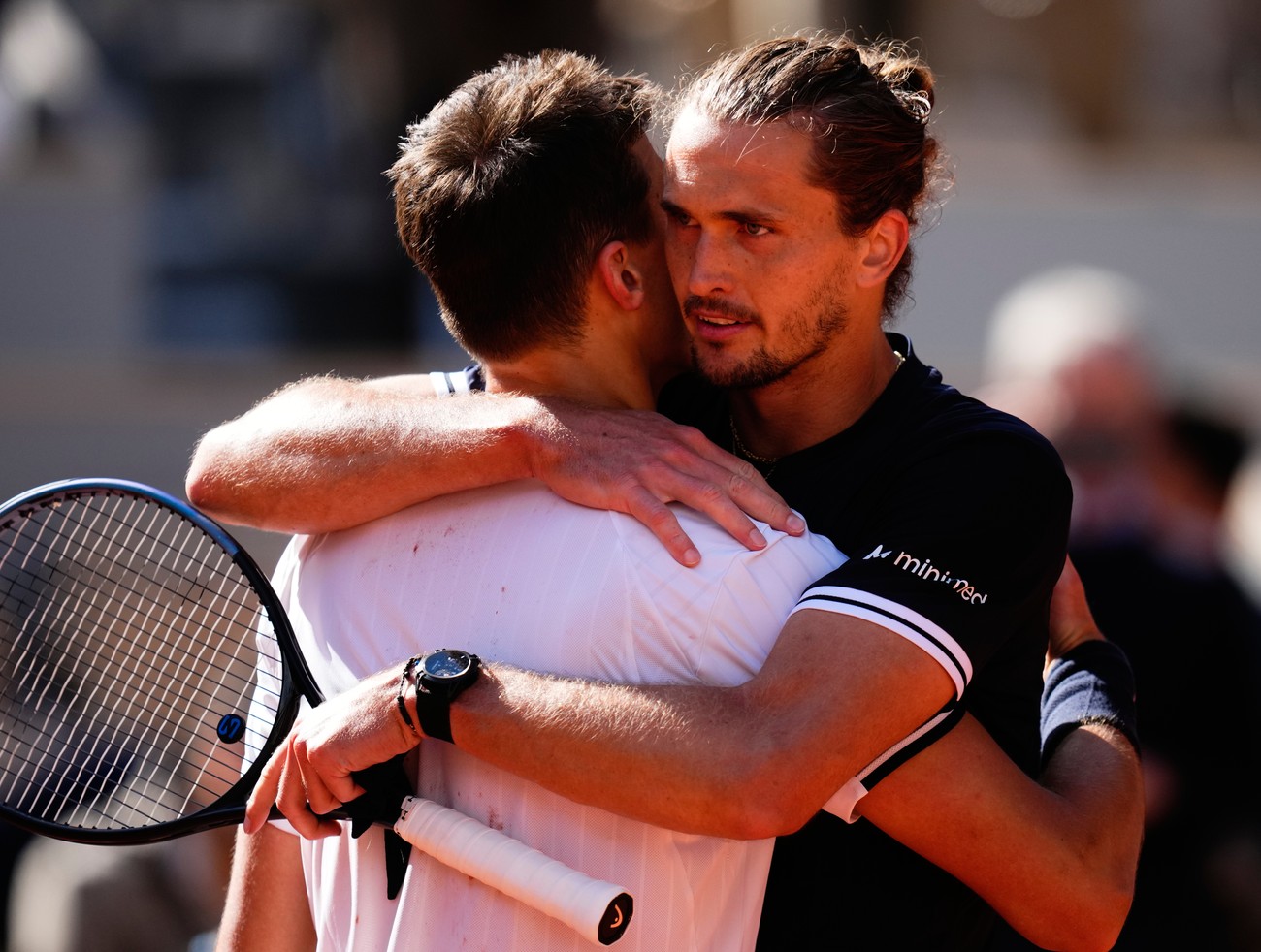 Cesta MENŠÍKA na Roland Garros končí, ZVEREV prvým finalistom