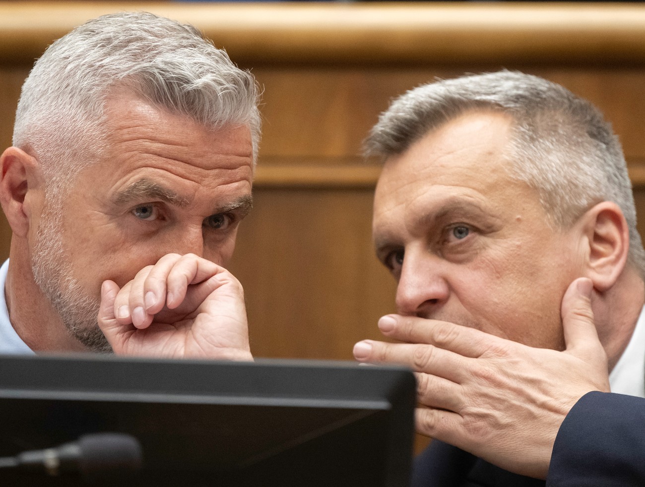 Napätie v parlamente: Danko vykázal Mesterovú z rokovacej sály