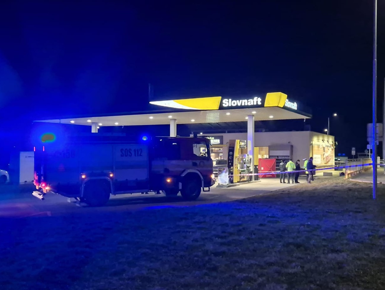 Tragická nehoda: Auto zrazilo malého chlapca. Za volantom sedel jeho otec