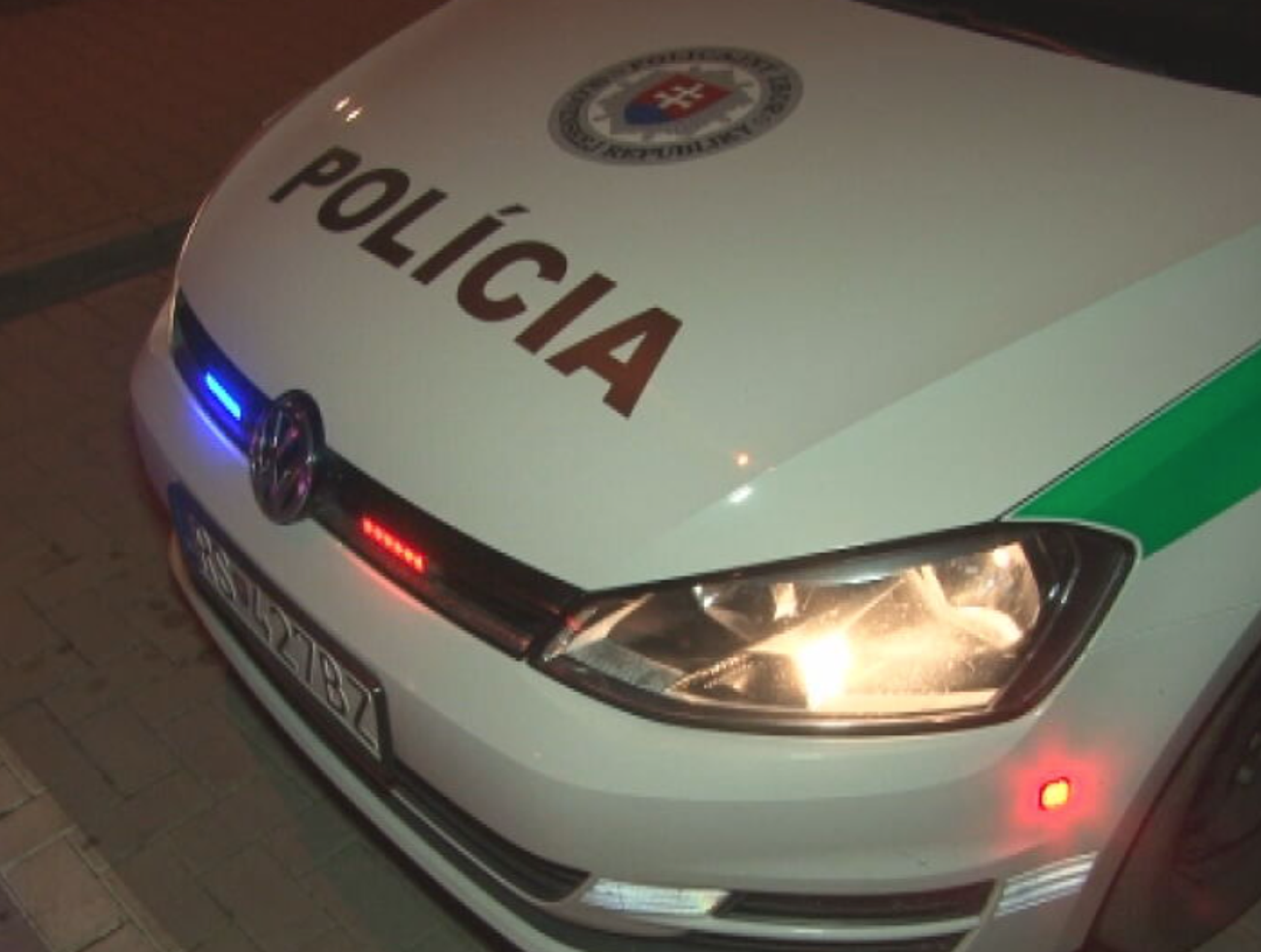 Polícia obvinila jednu osobu z napadnutia komentátora denníka SME v košickom obchodnom centre