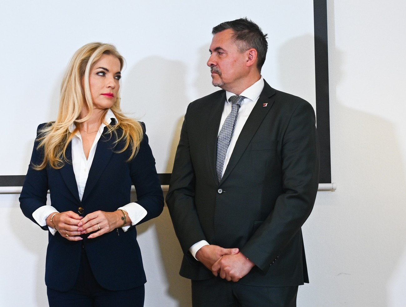 Machala sa o svojom odvolaní dozvedel z médií. „Ja mám dovolenku,“ reaguje
