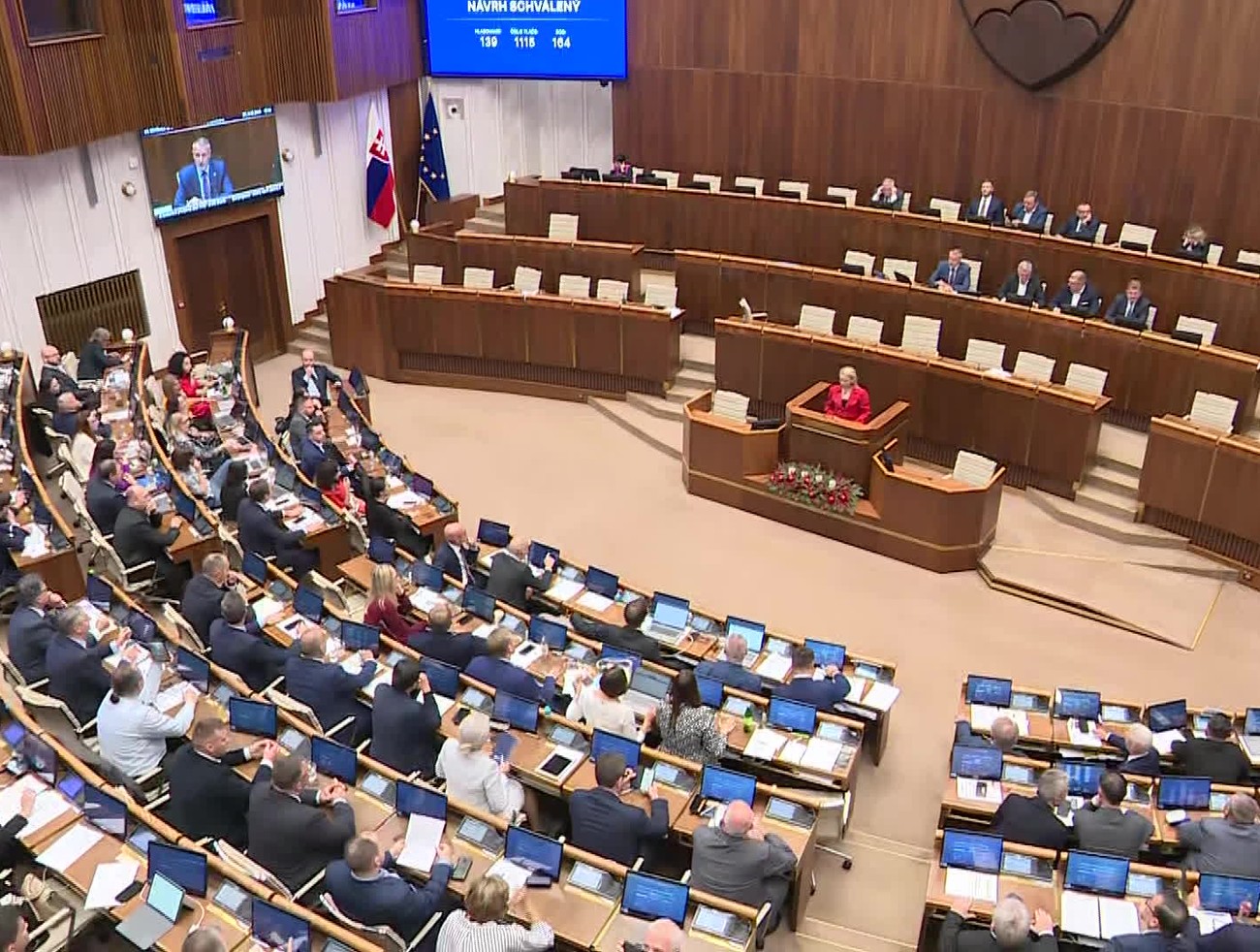 Exkluzívny prieskum volebných preferencií: PS na čele, Demokrati v parlamente