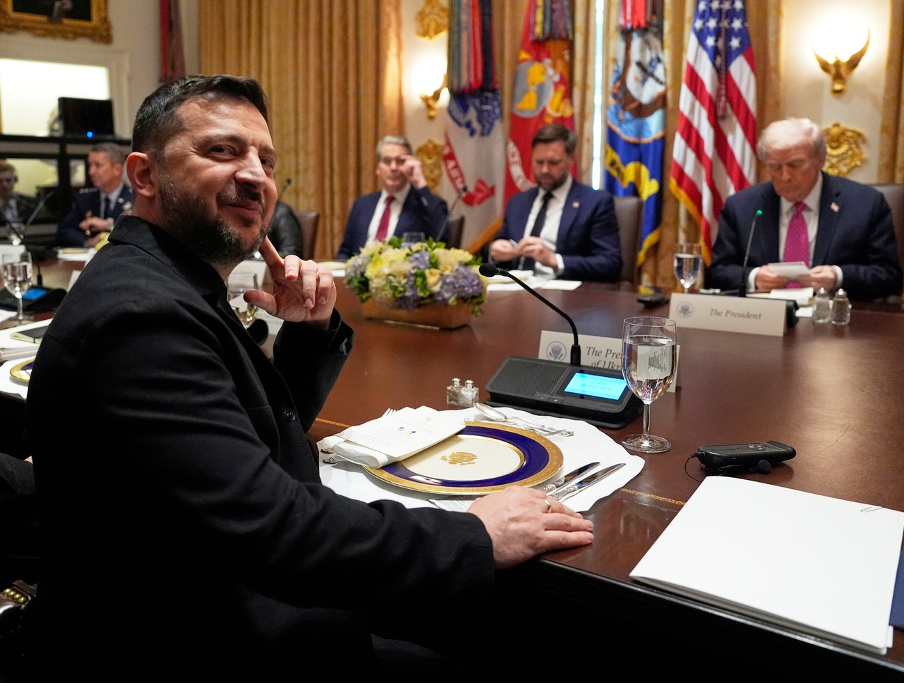 Donald Trump sa v Bielom dome stretol s ukrajinským prezidentom Zelenským