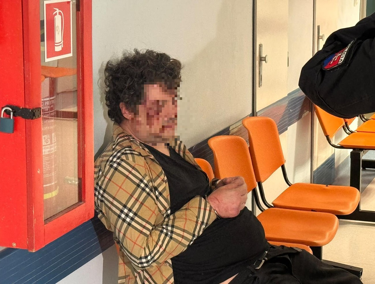 Pacient z Írska v bratislavskej ružinovskej nemocnici zlomil zdravotníkovi nos