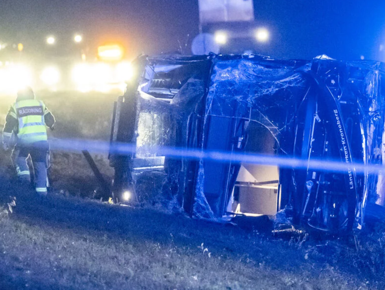 Vážna nehoda autobusu: Desiatky zranených, nemocnice aktivovali krízový plán