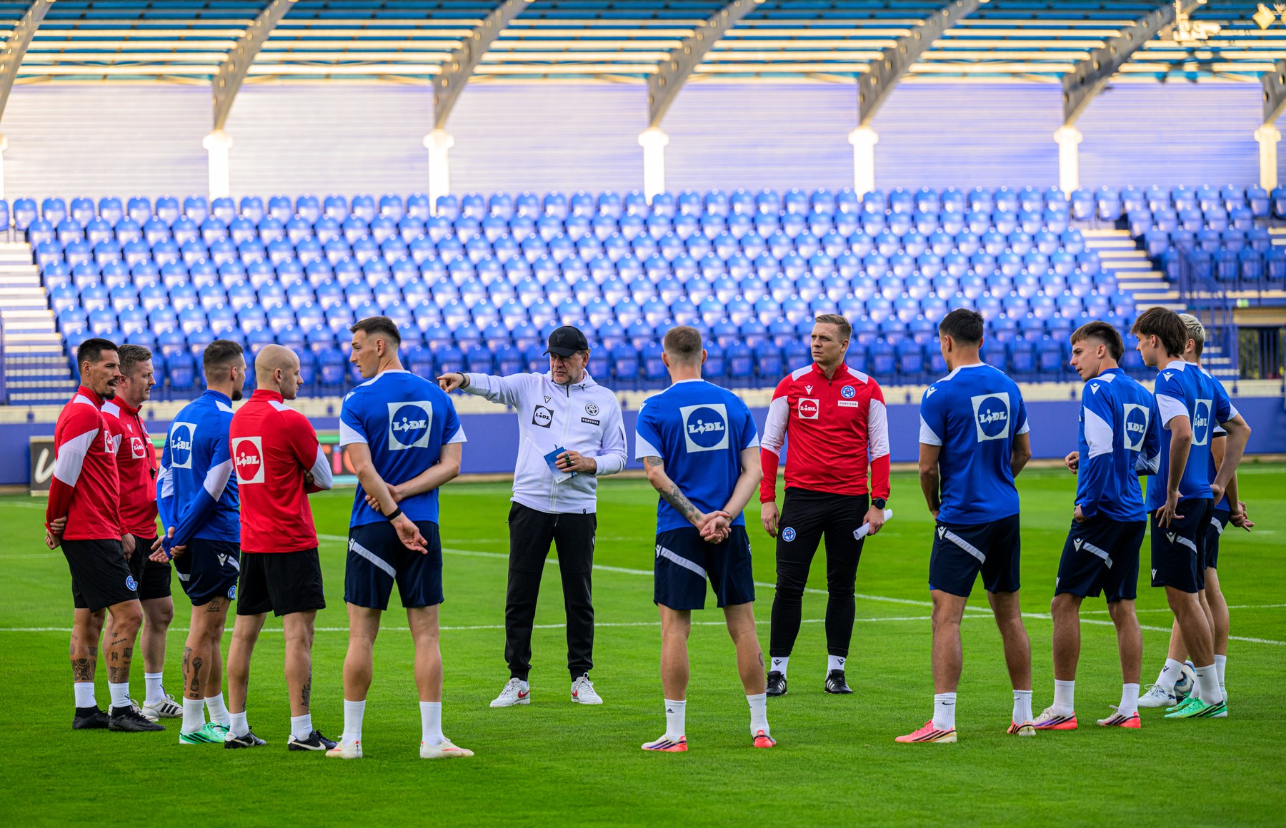 Leo Sauer je späť! Po zranení sa pripojil k reprezentácii, Slovensko čakajú títo súperi