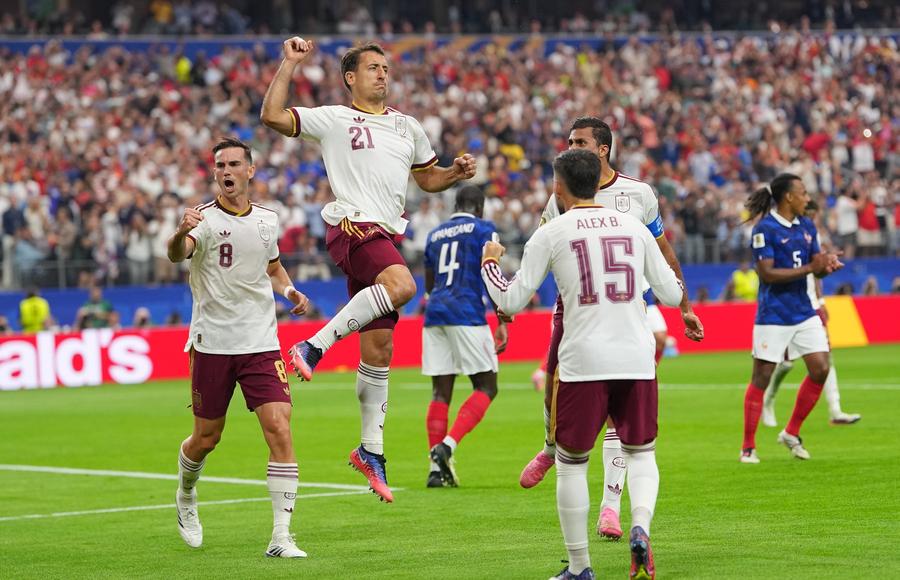 Španielsko nedalo Francúzsku šancu, Mbappé zostáva bez finále