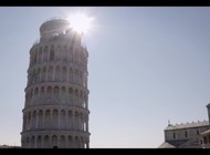 Věž v Pise: Nakloněná nehybnost