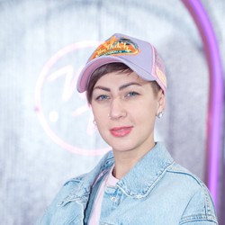 Nákupné maniačky: téma Letisková štýlovka - Saška