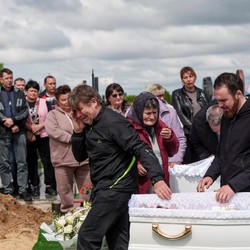 Pohreb súrodencov Tamary, Romana a Stanislava z Ukrajiny