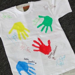 Jojkári vyrábali tričká, aby pomohli dobrej veci!