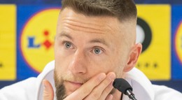 V play off Ligy majstrov láka súboj Škriniarovho Fenerbahce s Greifovým Lyonom