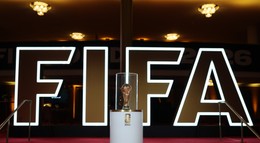 FIFA stiahla plán predaja podielu z MS súkromným investorom