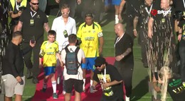 Video: Ronaldinho vypredal trnavský štadión, nastal ošiaľ