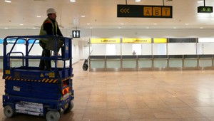 Bruselské letisko čiastočne otvorilo odletovú halu