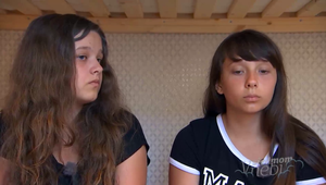 Dala im život a ony ju odvrhli: Sestry od zlosti nevedia svojej matke prísť na meno!