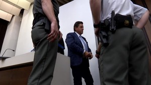 Polícia premiestnila Mariana Kočnera z Leopoldova do Banskej Bystrice