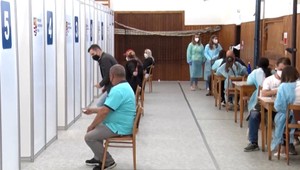 Ako zvýšiť záujem o vakcináciu? Podľa Hegera sú riešením mobilné očkovacie tímy