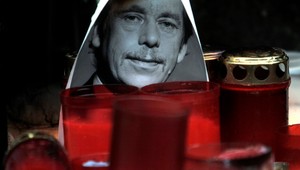 Rozlúčka s Václavom Havlom (†75). Špeciál TV JOJ v piatok o 12-tej!