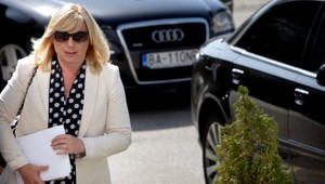 Radičovej ministri prišli o ochranu. Šetrí sa