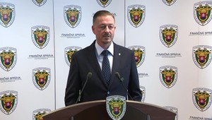 Tlačová beseda Finančnej správy o kauze "langoše"