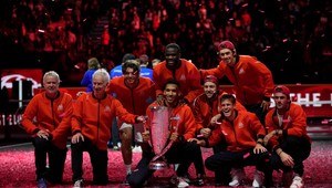 Laver Cup nečakane vyhral Svet. Najviac pozornosti bolo venovanej Federerovi