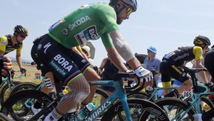 Kto sa zasa obul do Sagana?