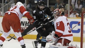 Detroit nezlomil prekliatie siedmeho zápasu, postup San Jose