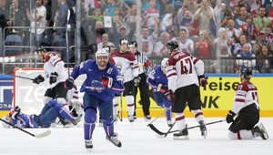 Francúzi zdolali Lotyšov a poslali Rakúšanov do I. divízie Lotyšsko