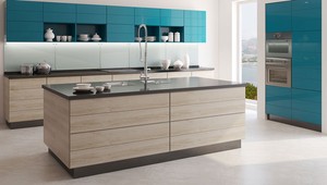 Chcete ušetriť na účte za elektrinu? Presuňte chladničku!