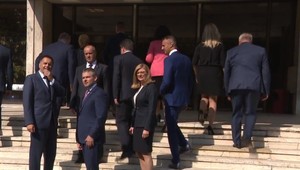 Slovenská vláda navštívila ďalší okres. Pomoc poskytnú vo výške milióna eur