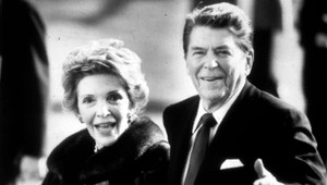 Rozlúčka s Nancy Reagan. Na pohreb dorazilo tisíce hostí