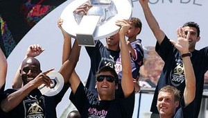 Lastovičky po desiatich rokoch opäť francúzskym majstrom, Vittek skóroval