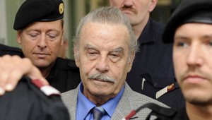 Deviant Josef Fritzl dúfa, že ho prepustia. Rád by šiel loviť ryby