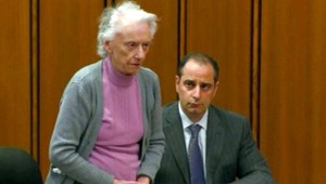 Babka (81) si pomýlila lieky. Sadla za volant, zabila mladíka a ušla