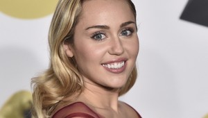 Miley už viac nie je Cyrus!