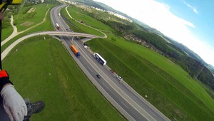 Nehoda na diaľnici D1. Jeden mŕtvy, jeden zranený