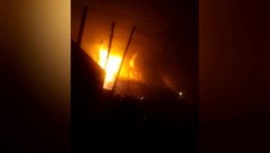 Smutný návrat domov z práce čakal na ženu z Kuzmíc. Jej dom pohltili plamene