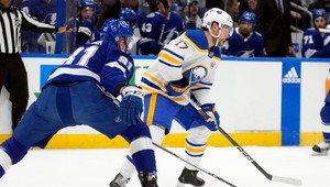 Černák skóroval, Rangers s Prezidentskou trofejou, Islanders do play off