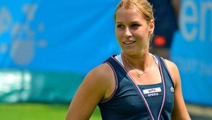 Cibulková po dráme, Rybáriková pohodlne do osemfinále v Hertogenboschi