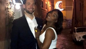 Serena Williams ukázala snúbenca i prsteň